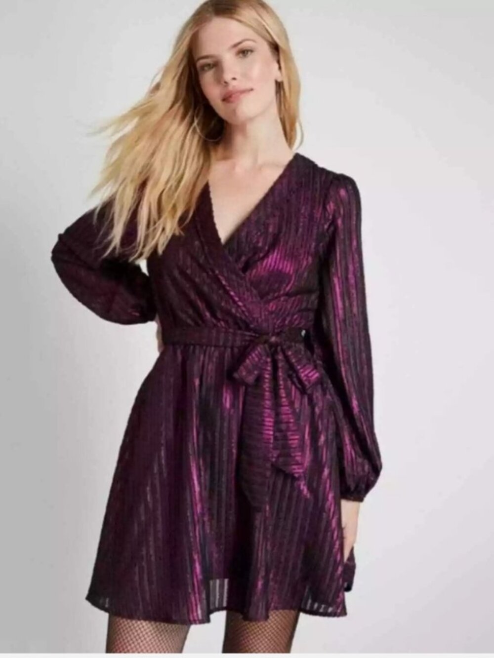 NWT Modcloth Your Time to Shine Black Metallic Purple Shimmer V-Neck Dress Large